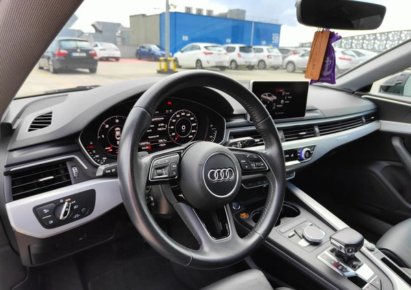 Audi A5 cena 117000 przebieg: 142000, rok produkcji 2017 z Kielce małe 56